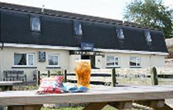 The Albert Inn 네언 외부 사진
